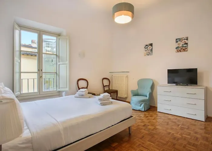 Palazzo Borghese 2 Bedroom Apartament