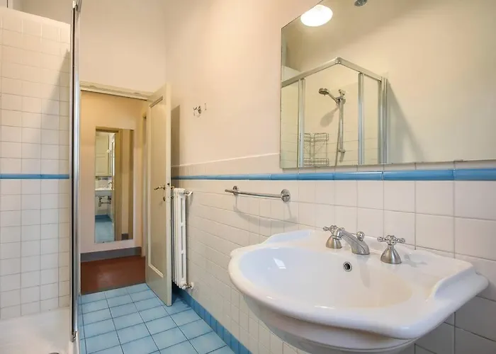 Palazzo Borghese 2 Bedroom Florencja