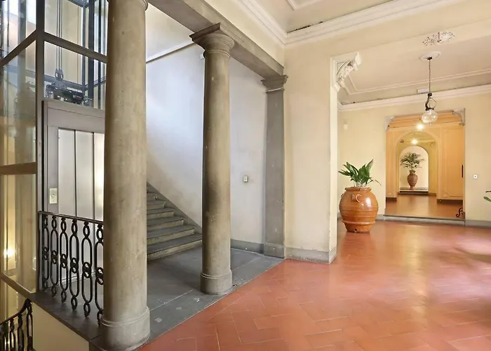 Palazzo Borghese 2 Bedroom